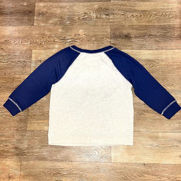 True Religion Women's Raglan Sweatshirt – Size Large, EUC - Picture 6 of 6